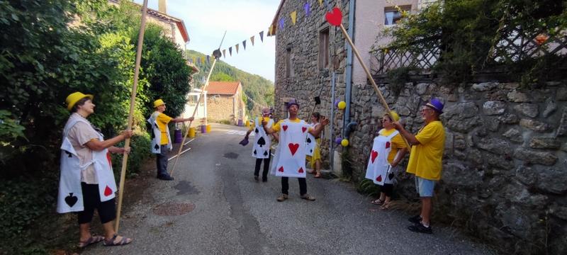 C'était ensuite aux cartes de jouer ...