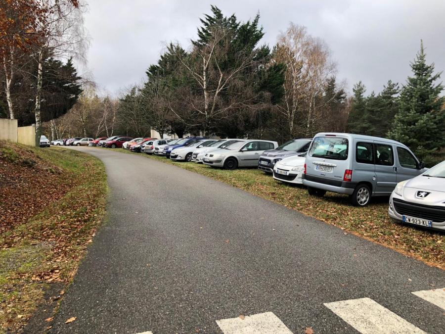 14 il va falloir un parking plus conse quent pour une telle manifestation