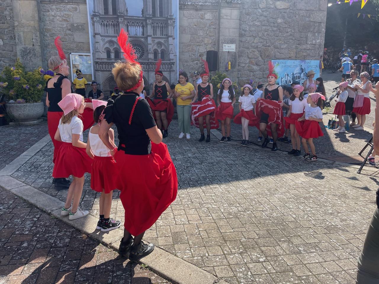 Danseuses et stagiaires