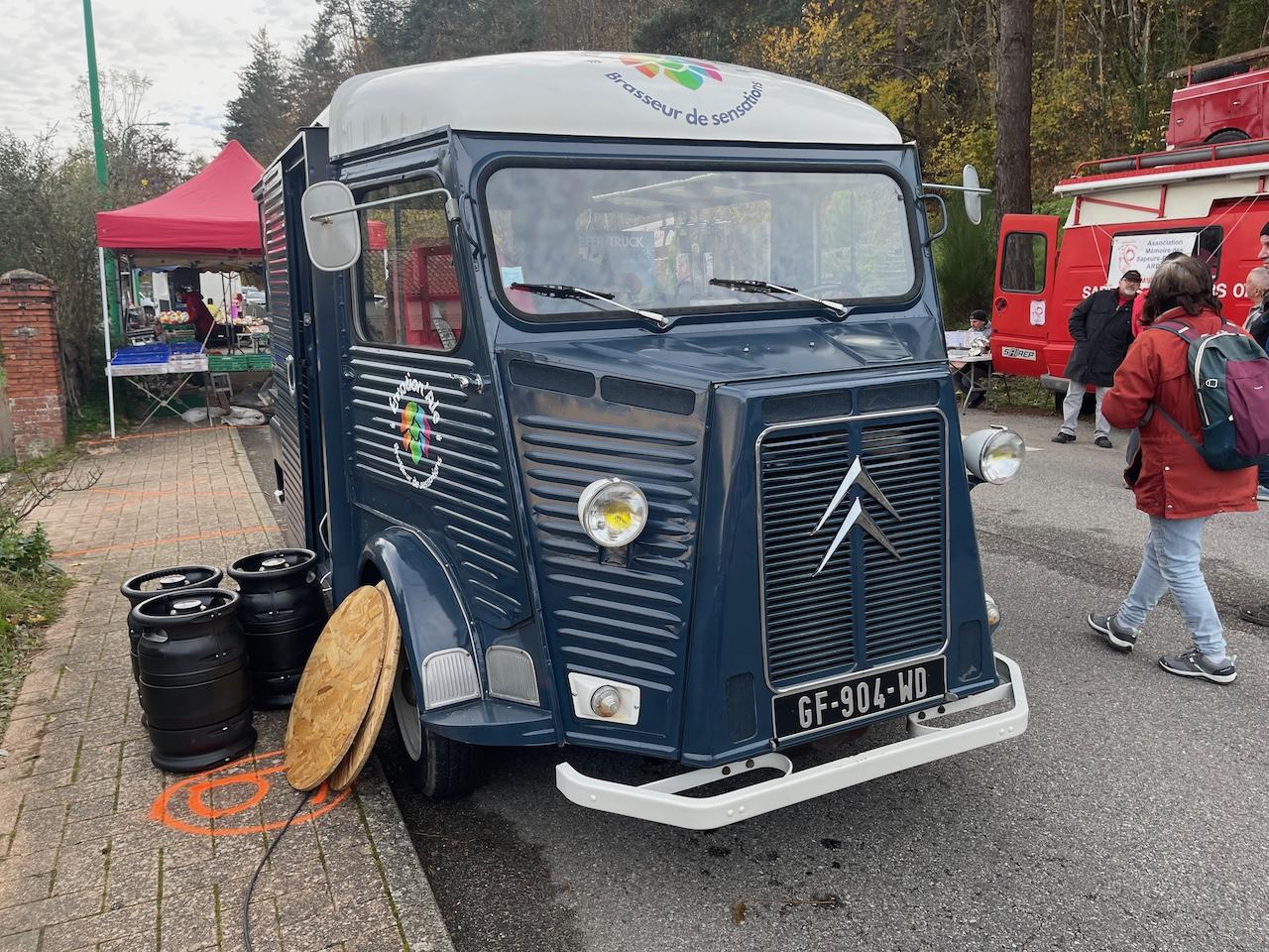 Le superbe Type H Citroen de la brasserie Emotion'Ale