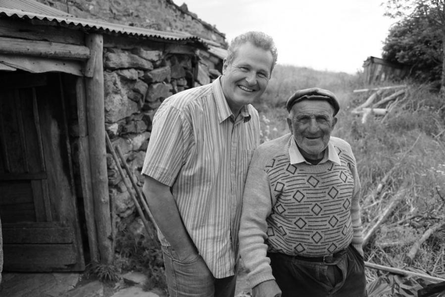 Claude fougeirol et un agriculteur