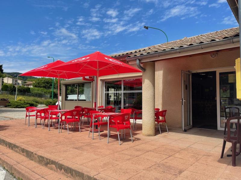 La ve randa et la terrasse